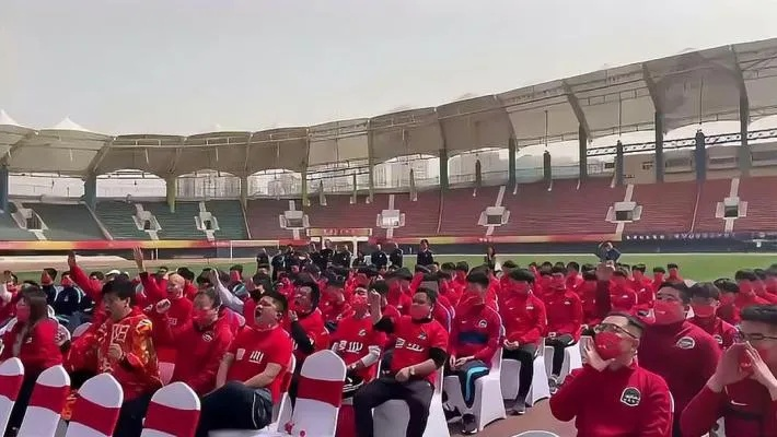 作为一位公正的产品分析师，针对大话手游潜能点兑换和河南足球官方下载以及大话手游潜能点兑换和河南足球官方下载，深度应用策略数据_4K_v3.928这两款软件，我将从价格与授权模式、核心功能差异、用户界面与易用性、性能与系统资源消耗以及各自优缺点等方面进行全面对比。